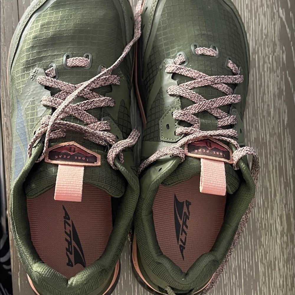 Altra lone Peak Maxtrac Green and Pink Women's Sneakers